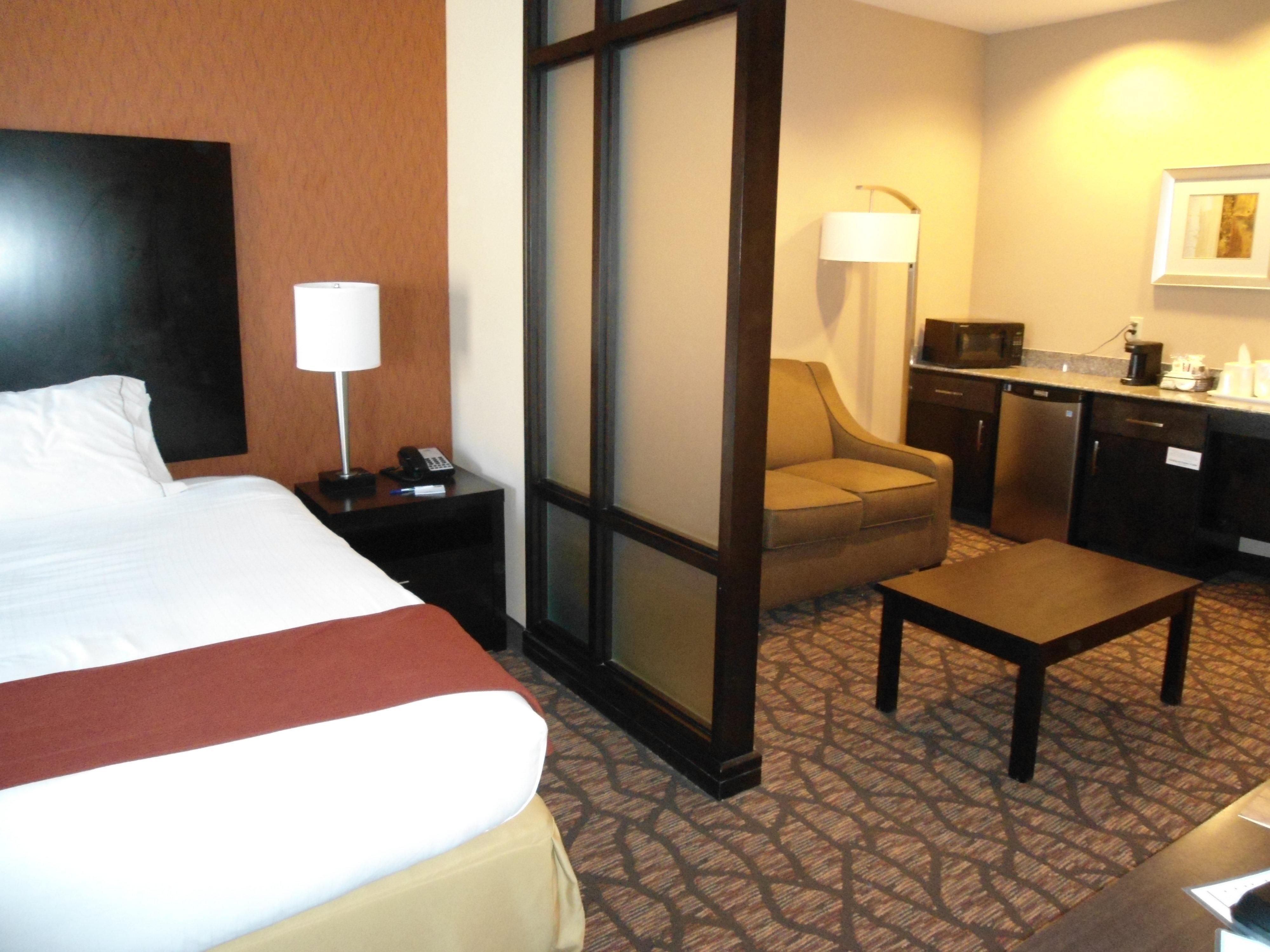Holiday Inn Express And Suites Alpine By Ihg Dış mekan fotoğraf