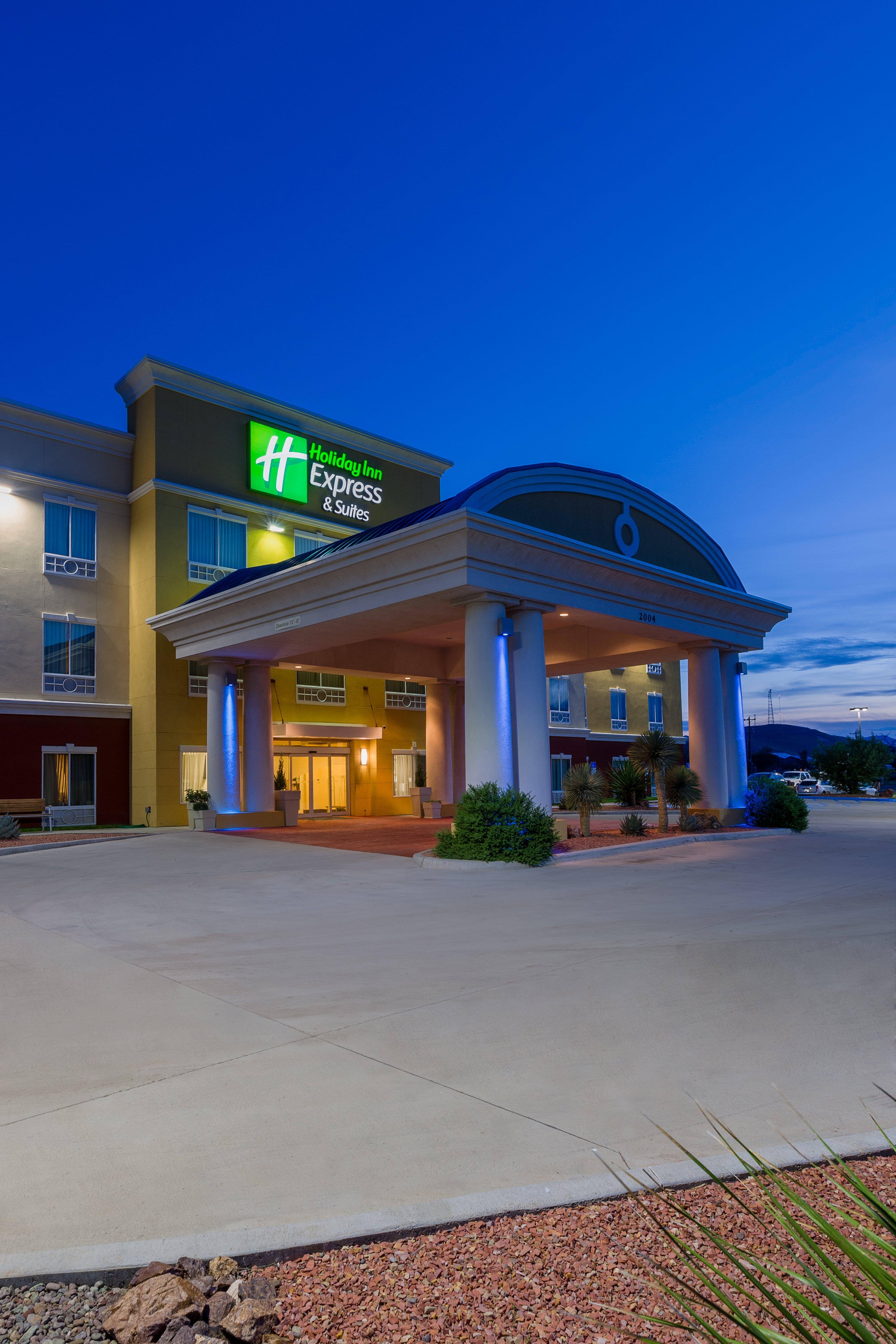Holiday Inn Express And Suites Alpine By Ihg Dış mekan fotoğraf