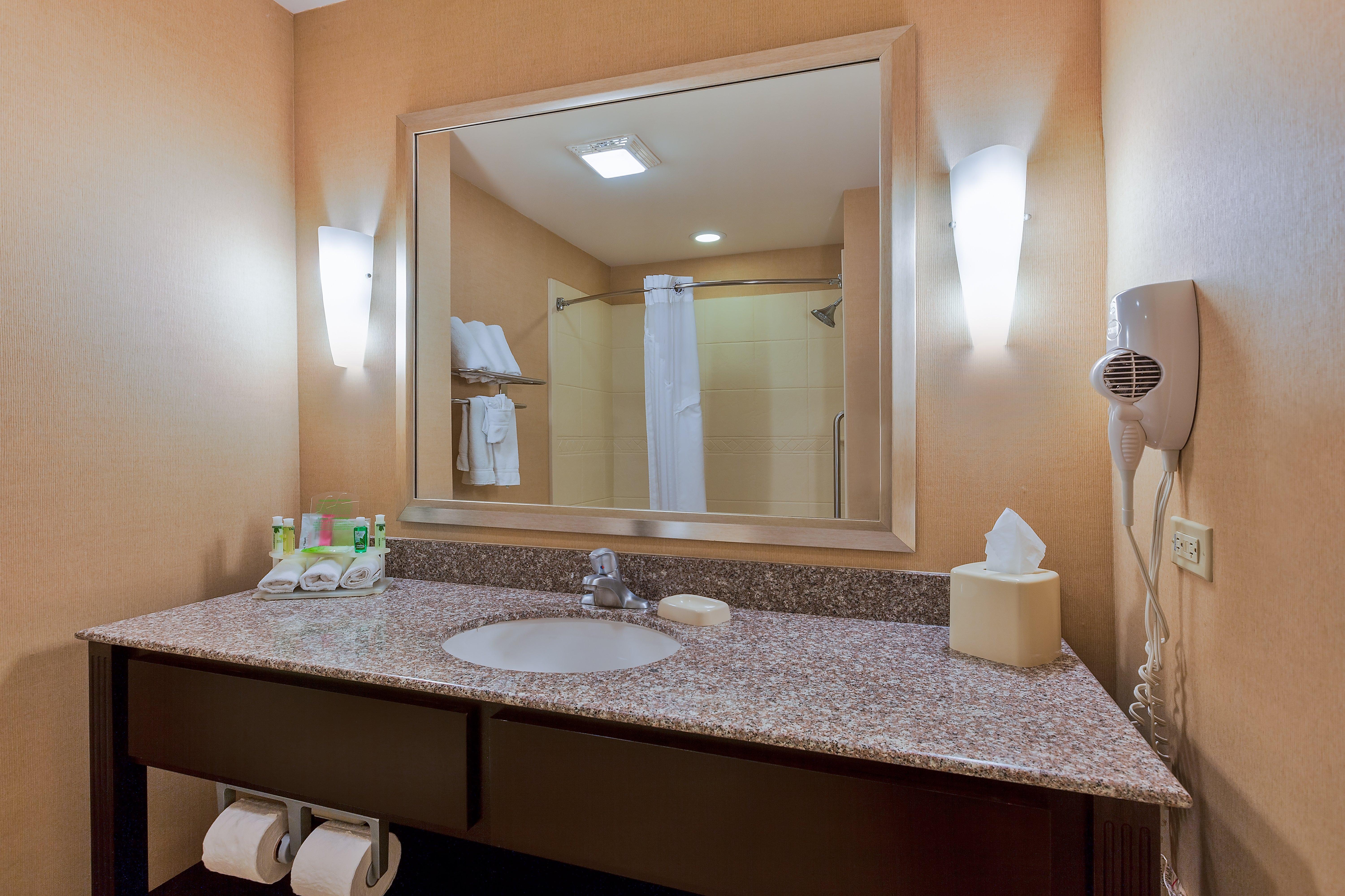 Holiday Inn Express And Suites Alpine By Ihg Dış mekan fotoğraf